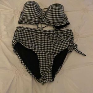 Haltered checkered bathing suits